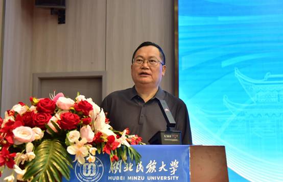 说明: 院长讲话3